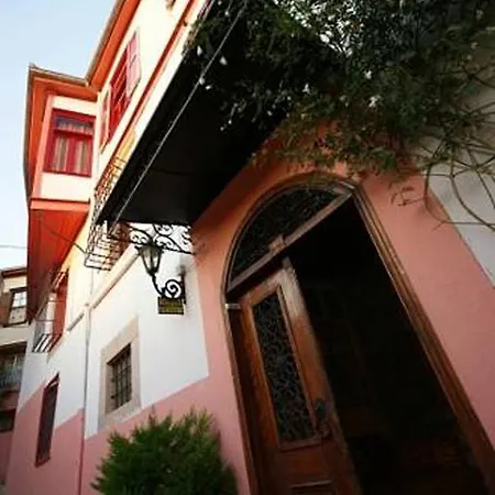 Taksiyarhis Guest house Ayvalik