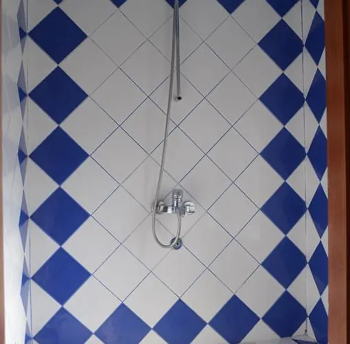 Pensión Taksiyarhis 3*