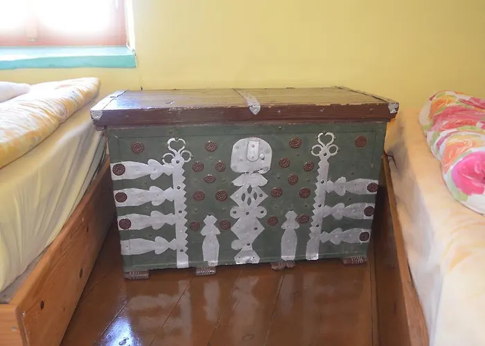 Pensión Taksiyarhis